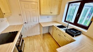 Photo 7- click for photo gallery